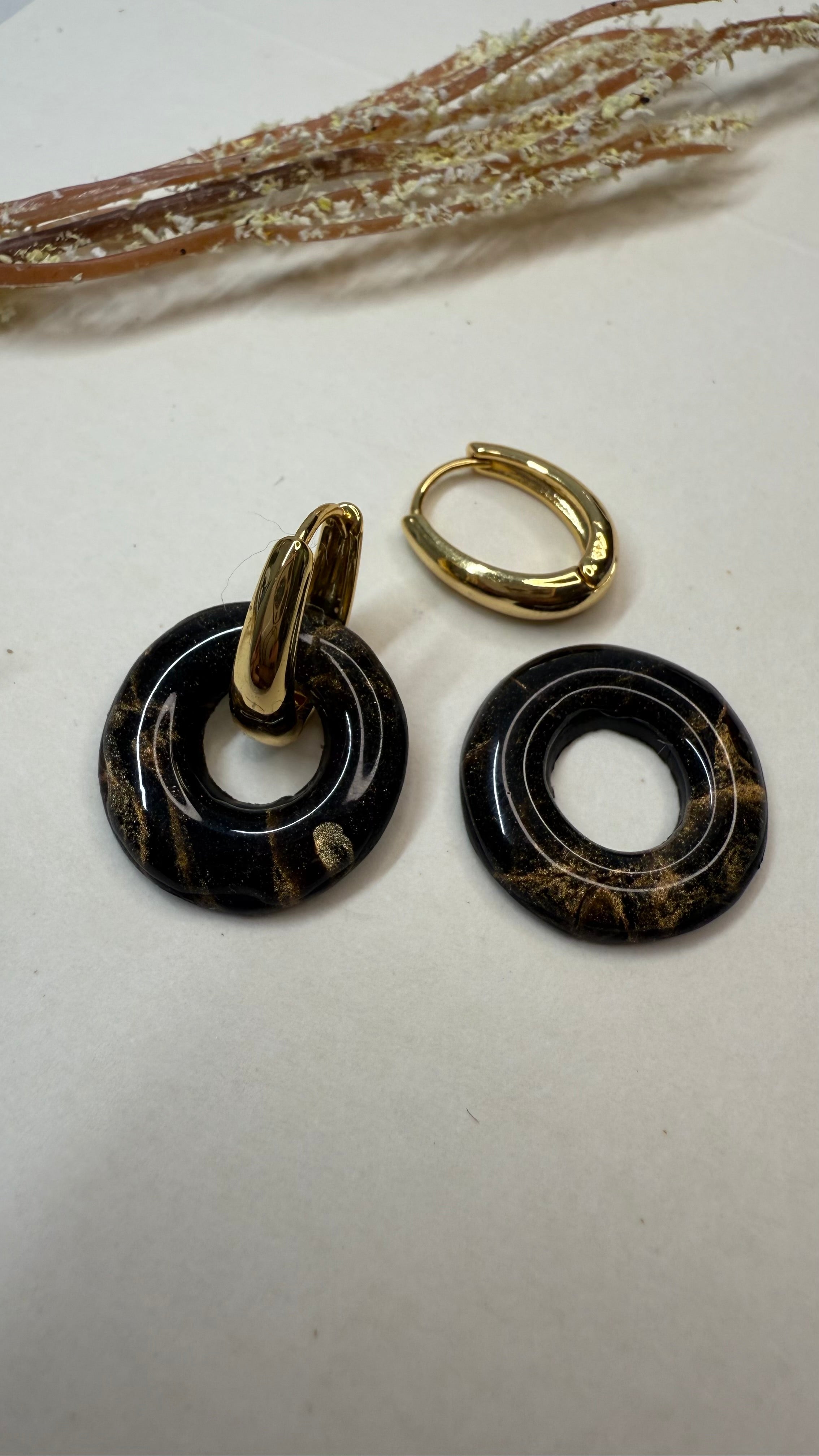 Black Marbled Halo Hoop Charms