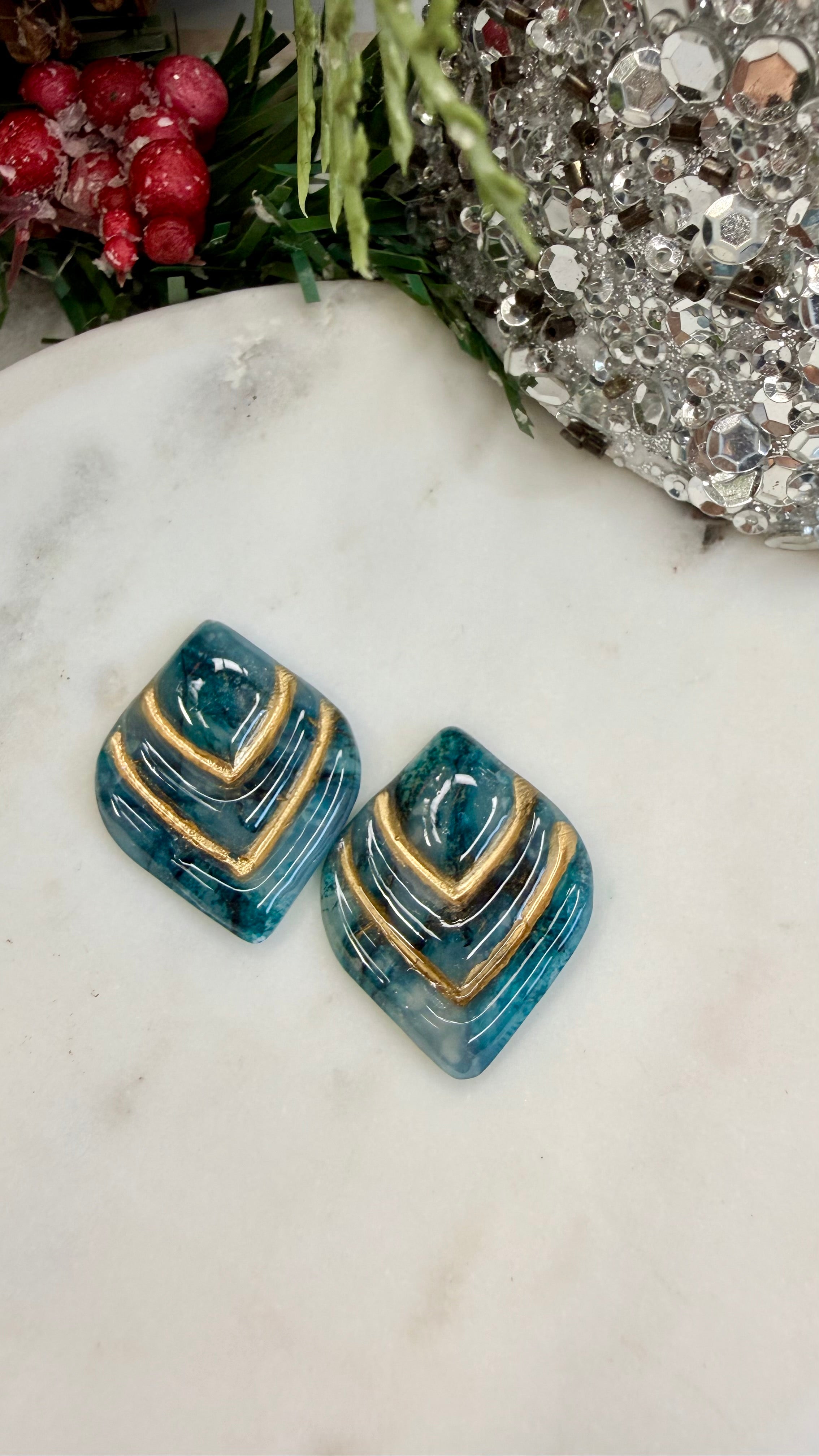 Teal Diamond Statements